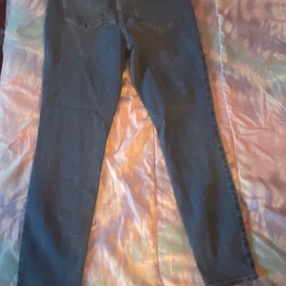 old navy jeans - Picture 3 of 5